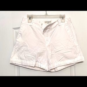 Banana Republic white short. Size 8